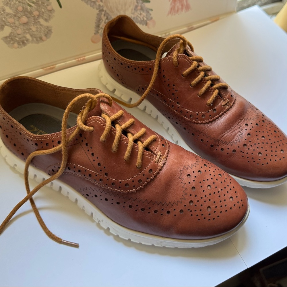 Cole Haan Women’s Brown Oxford Shoes/Sneaker